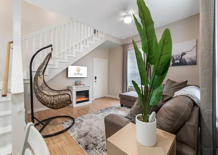 Luxury Family Friendly 6 Queen Beds Holiday home