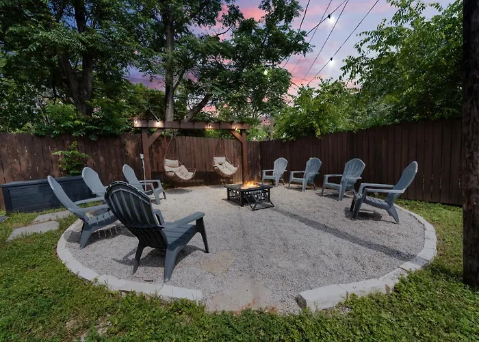 Luxury Family Friendly 6 Queen Beds Holiday home Fort Worth
